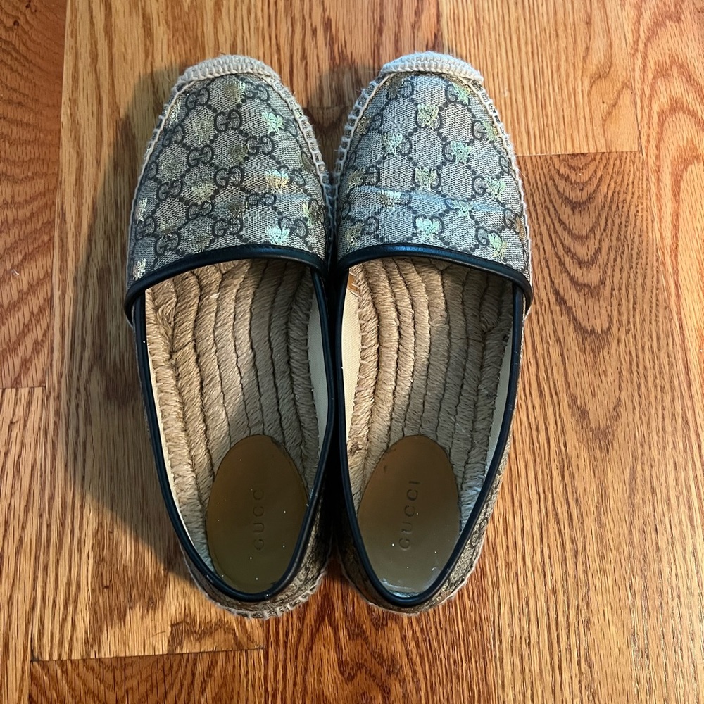 Gucci Beige GG Monogram Espadrille Flats with Black Trim